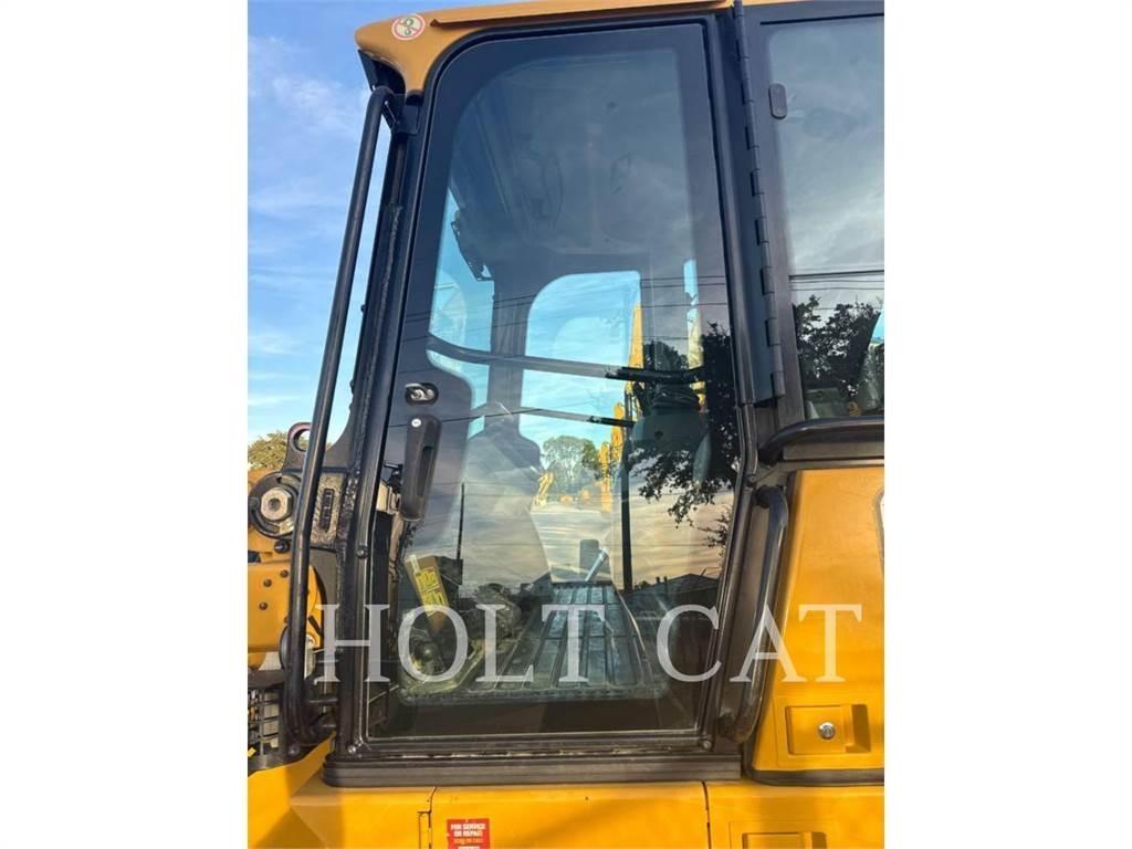 CAT 953 PO Pásové nakladače