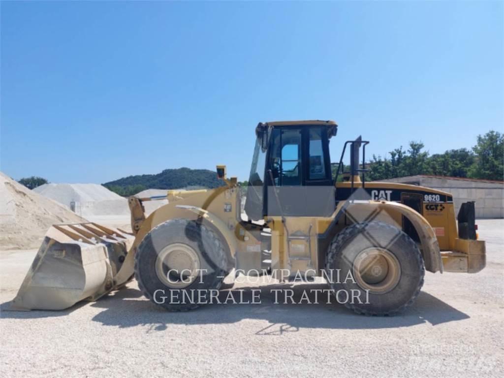 CAT 962G2 Kolesové nakladače