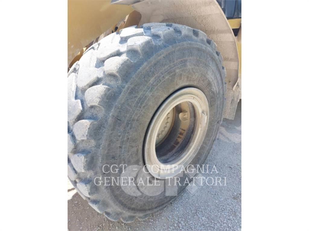CAT 962G2 Kolesové nakladače
