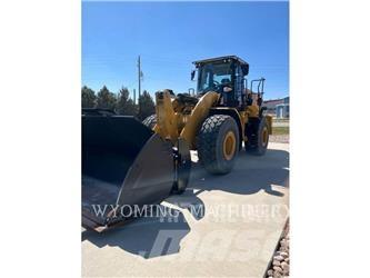 CAT 962M Kolesové nakladače