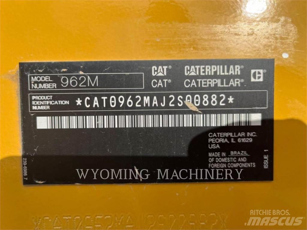 CAT 962M Kolesové nakladače