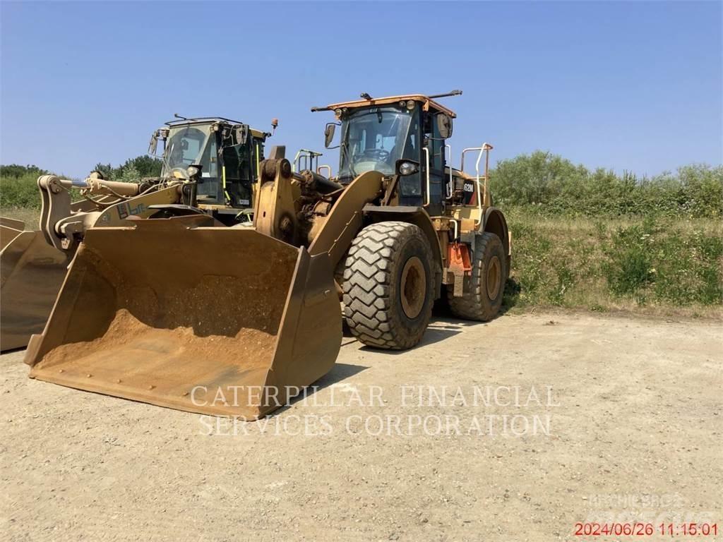CAT 962M Kolesové nakladače