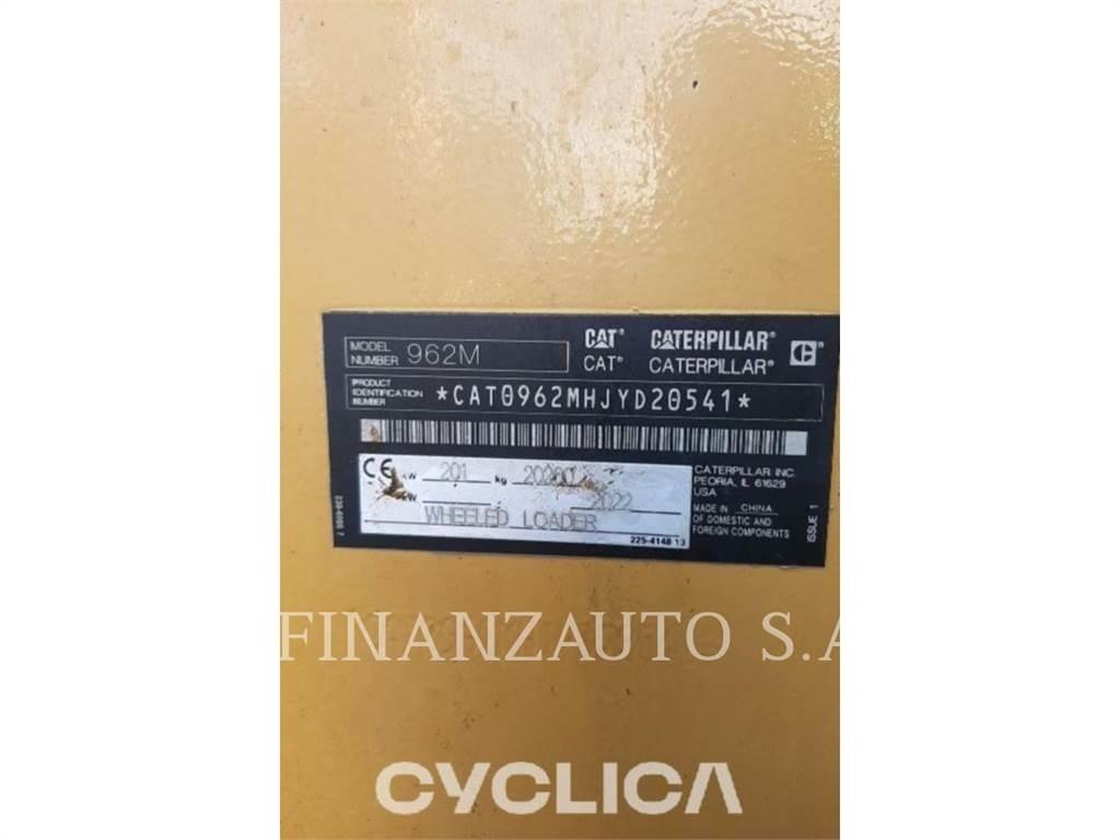 CAT 962M Kolesové nakladače