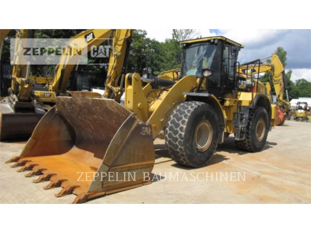 CAT 962M Kolesové nakladače