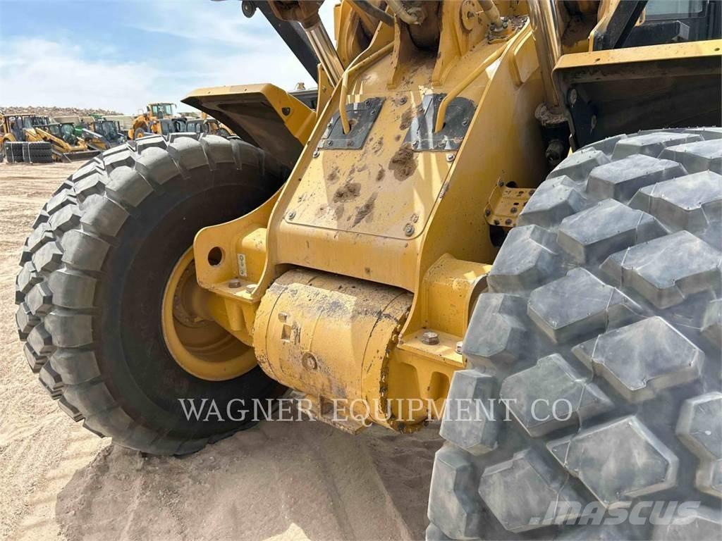 CAT 962M FC Kolesové nakladače