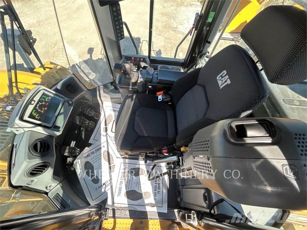 CAT 962M QC Kolesové nakladače