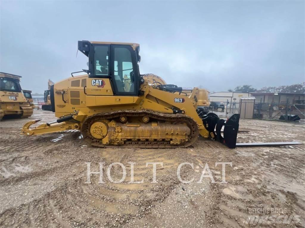 CAT 963 Kolesové nakladače