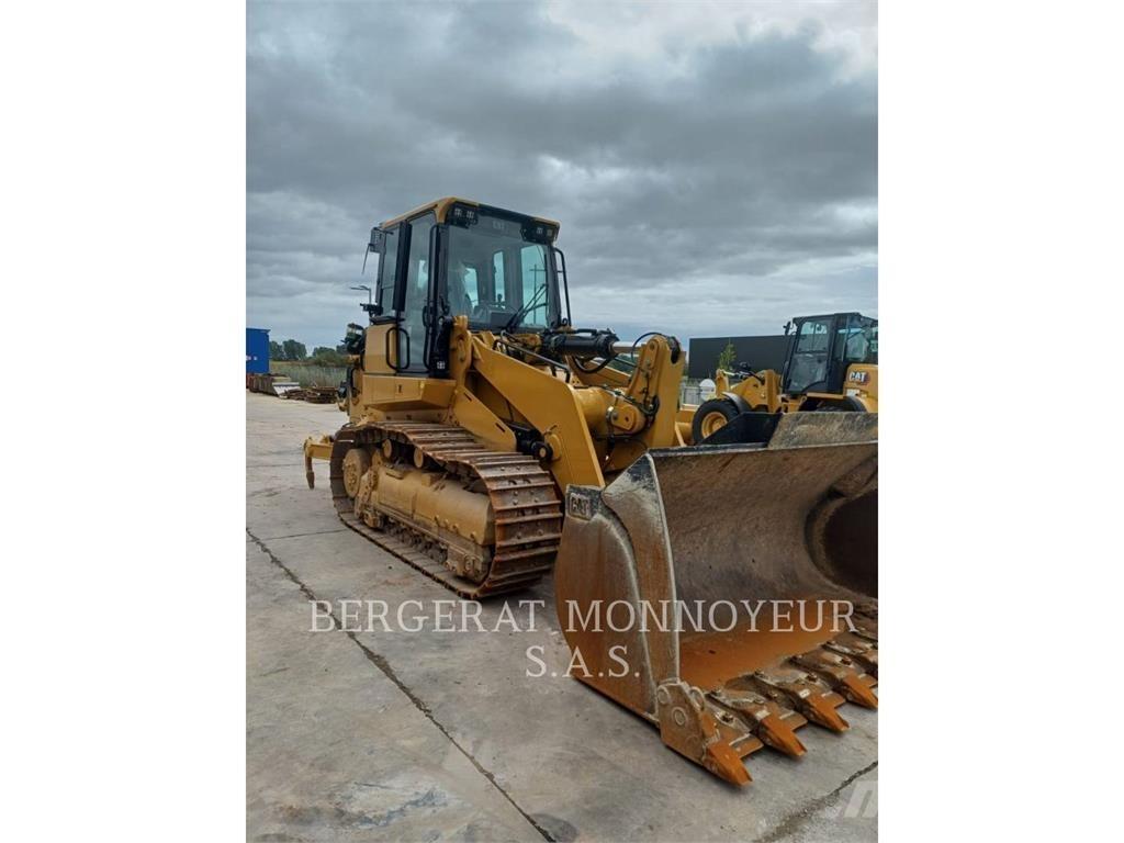 CAT 963 Pásové nakladače