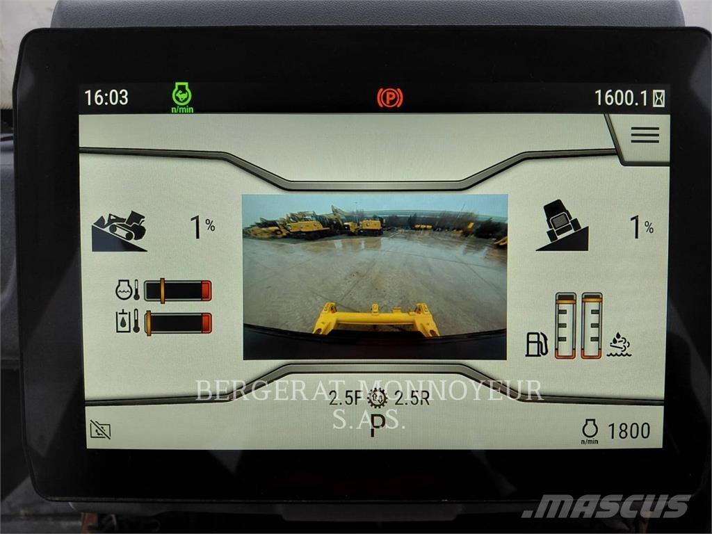 CAT 963 Pásové nakladače