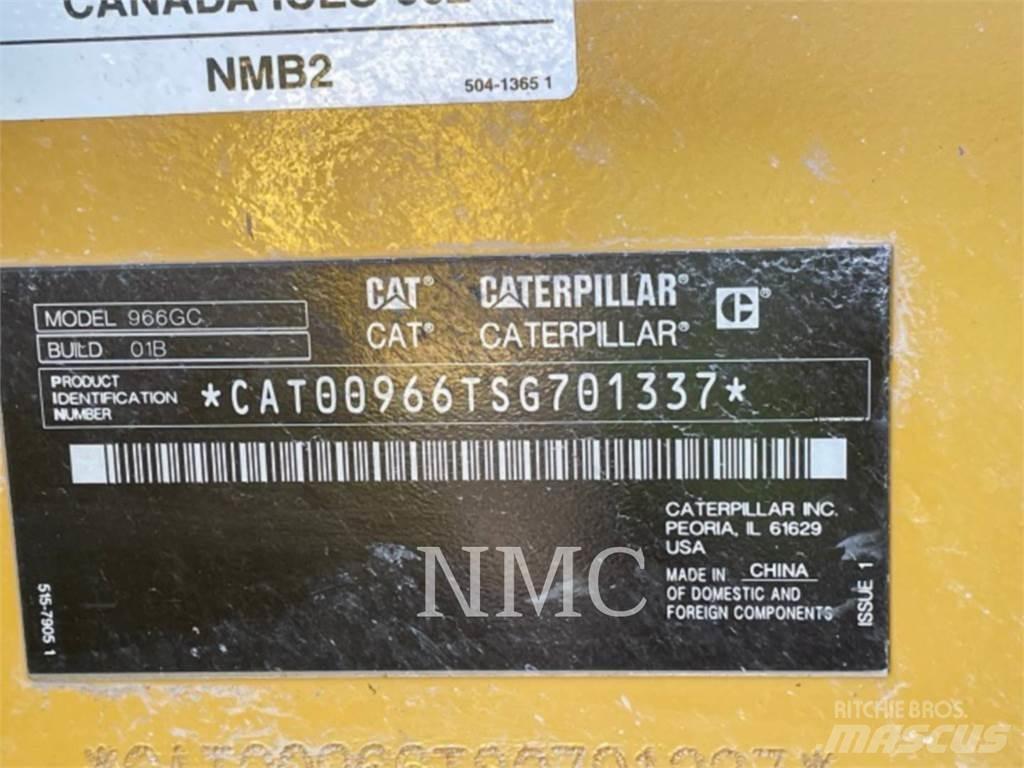 CAT 966 Kolesové nakladače