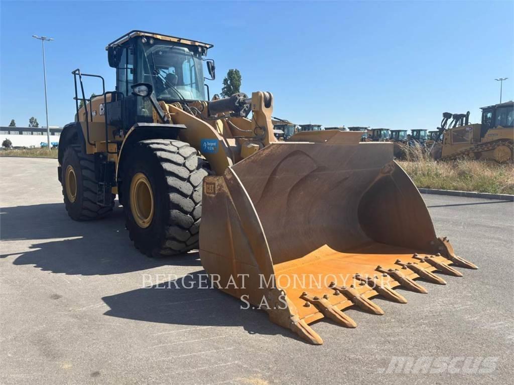 CAT 966 Kolesové nakladače