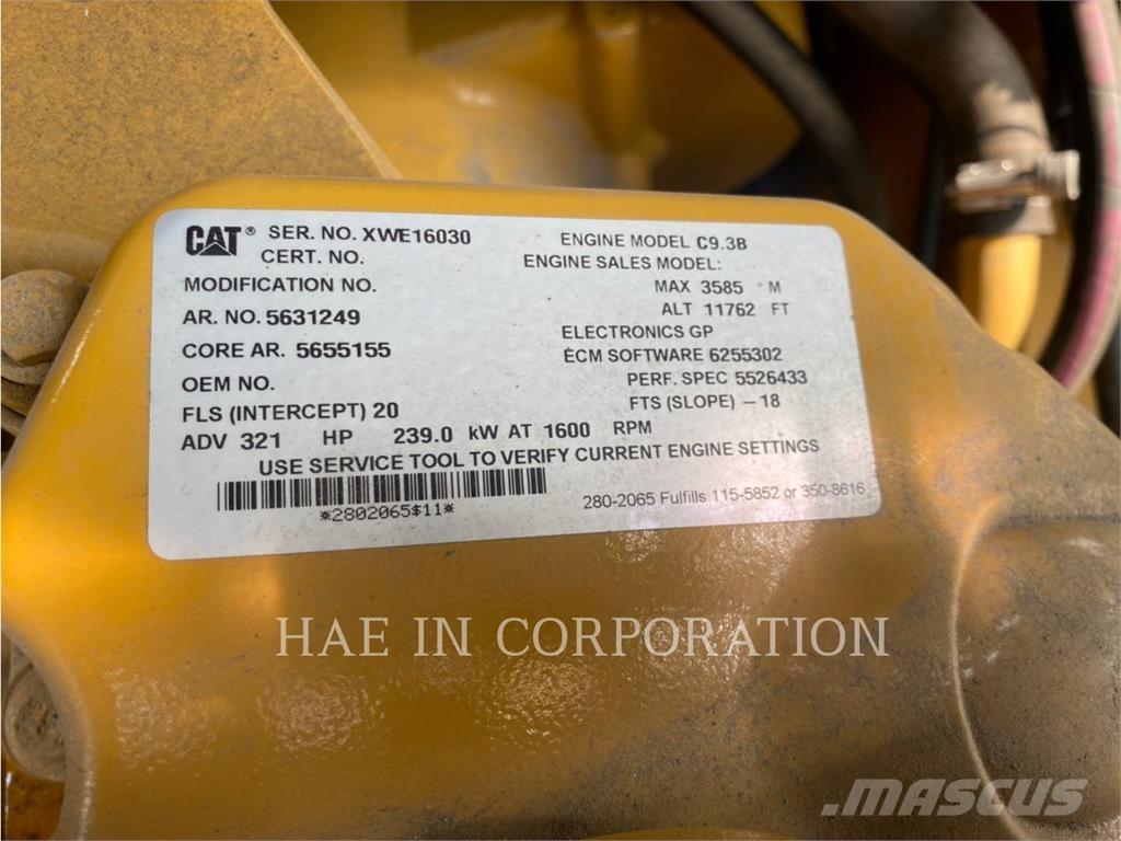 CAT 966-14 Kolesové nakladače