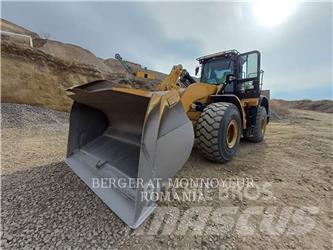 CAT 966 M Kolesové nakladače