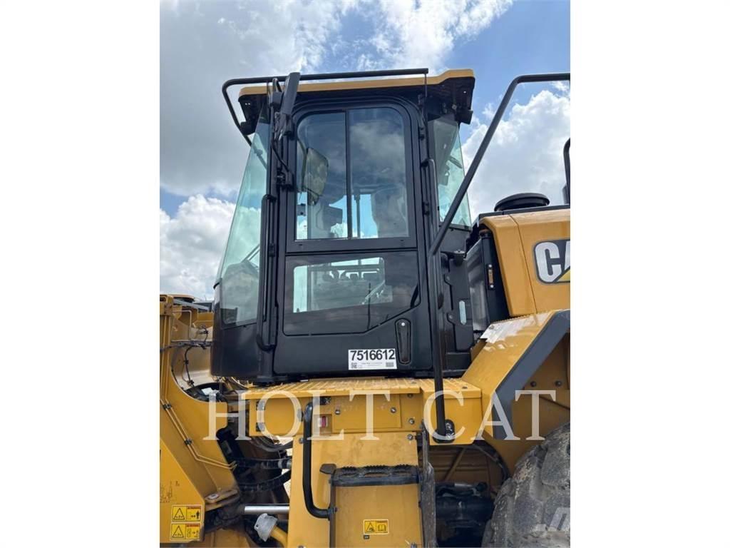 CAT 966 QC Kolesové nakladače