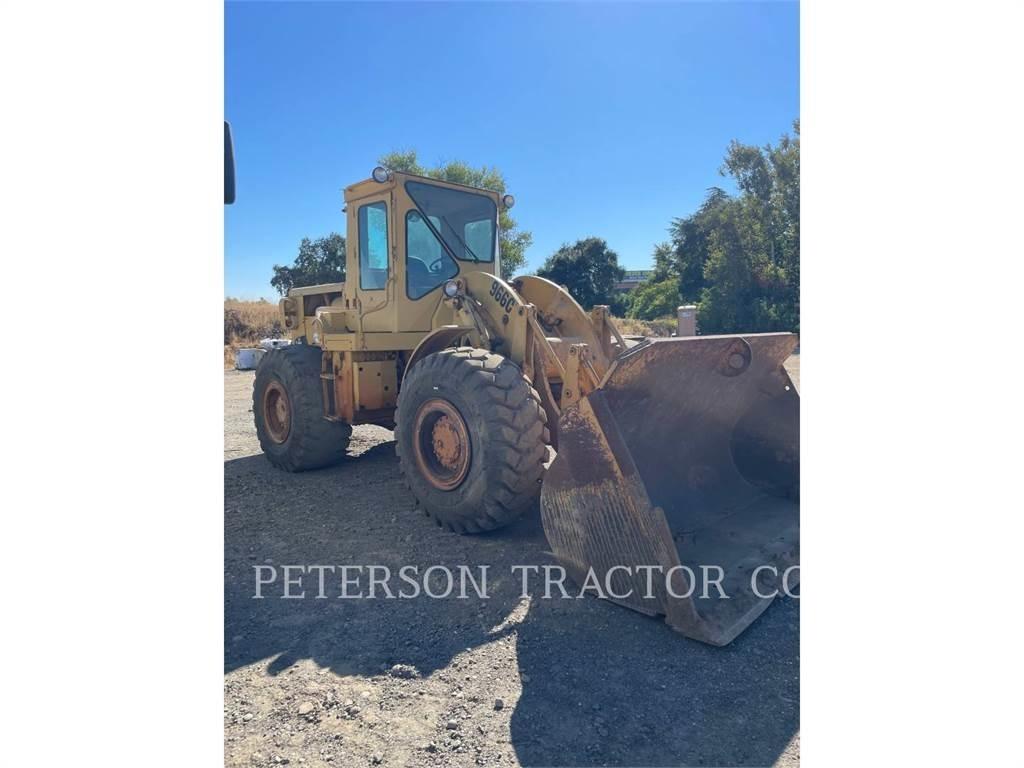 CAT 966C Kolesové nakladače