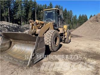 CAT 966G Kolesové nakladače