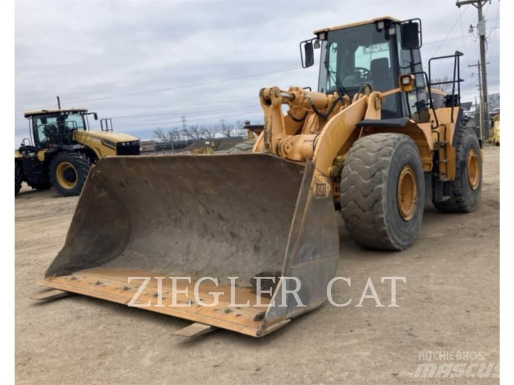 CAT 966G Kolesové nakladače
