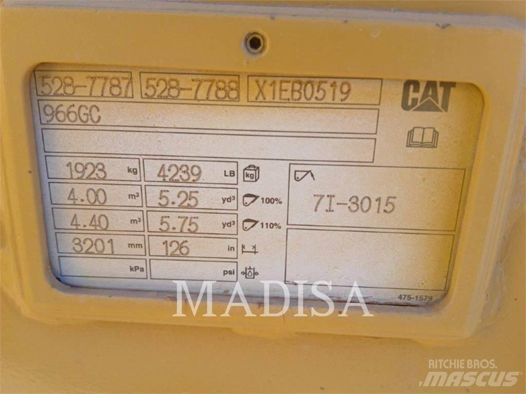 CAT 966GC Kolesové nakladače