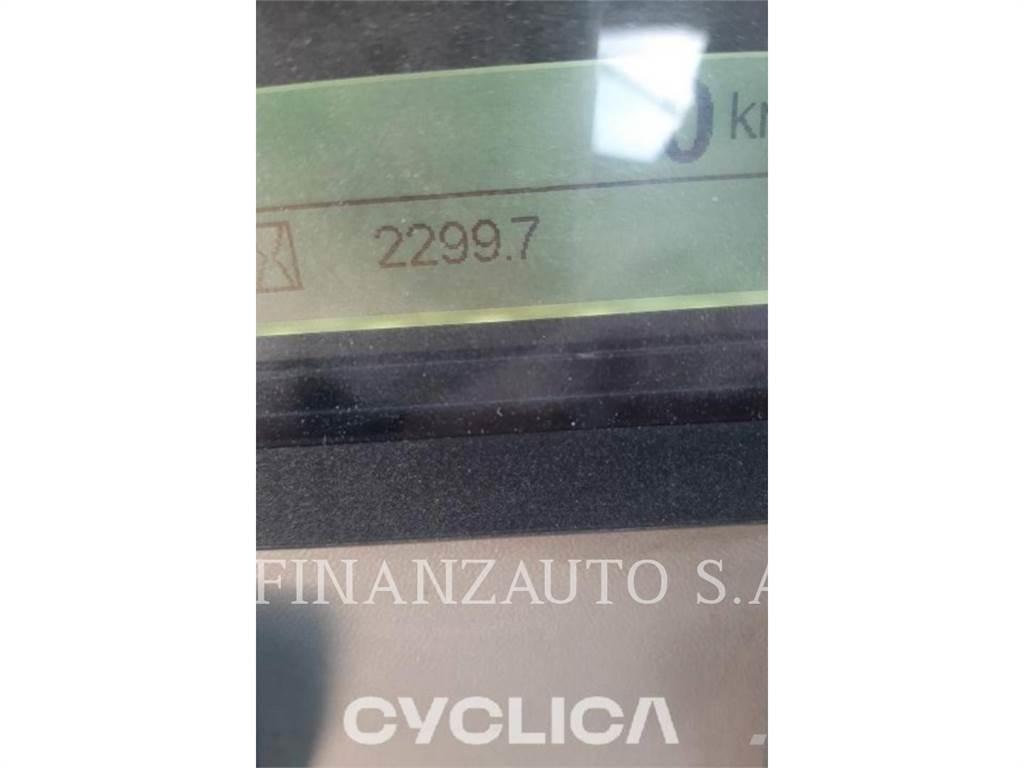 CAT 966GC 01B Kolesové nakladače