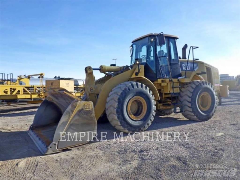 CAT 966H Kolesové nakladače