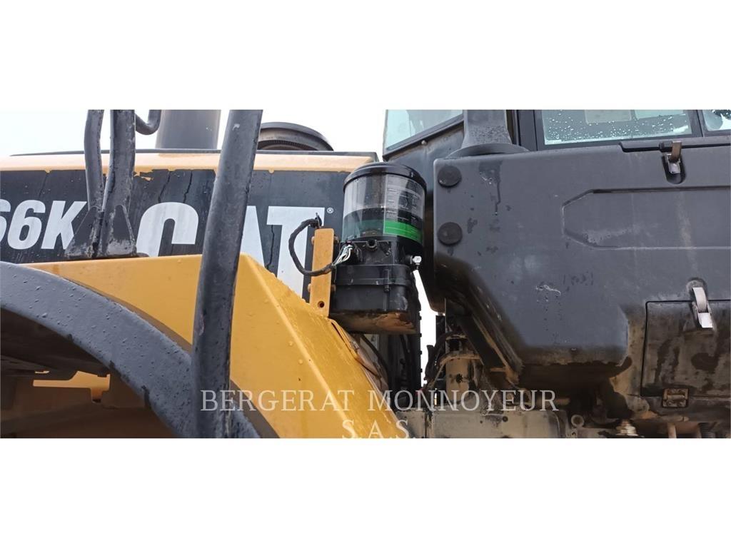 CAT 966K Kolesové nakladače