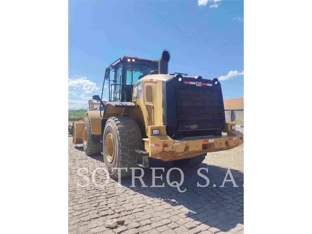 CAT 966L Kolesové nakladače