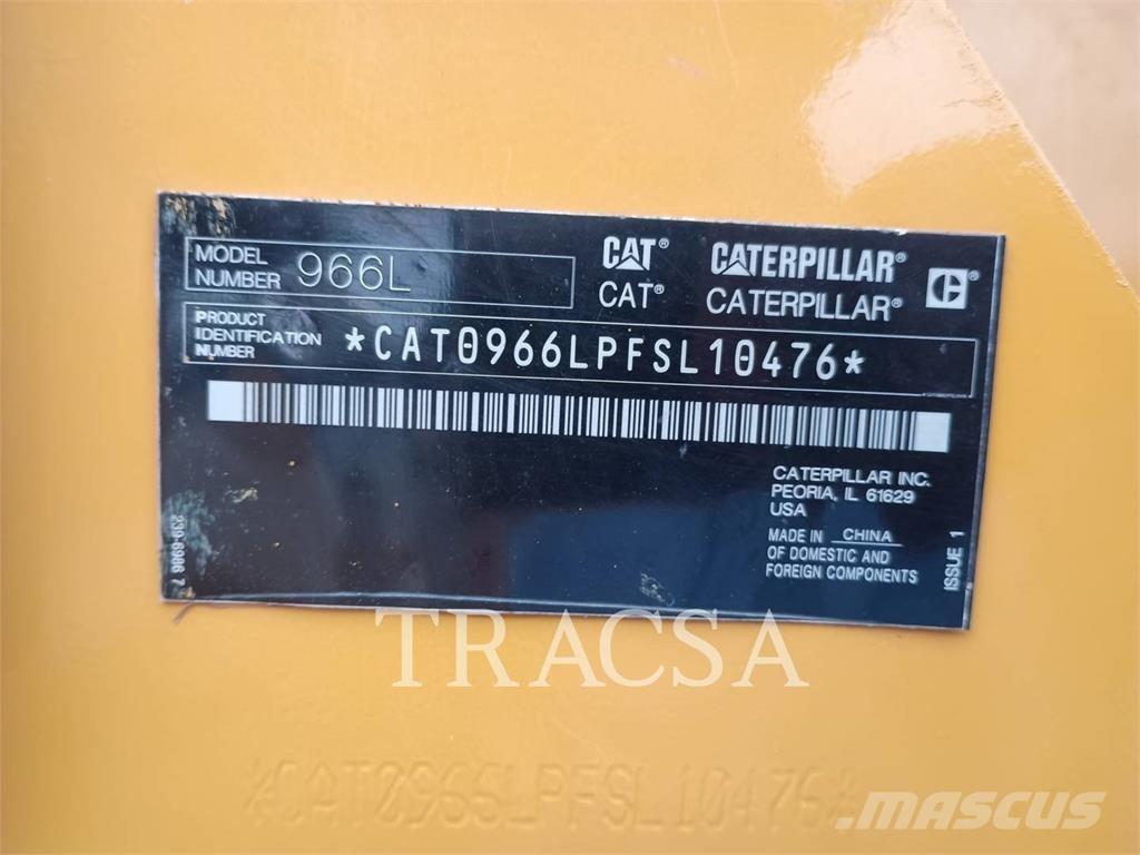 CAT 966L Kolesové nakladače