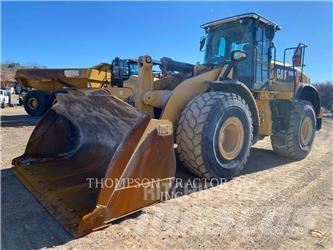 CAT 966M Kolesové nakladače