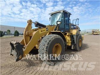 CAT 966M Kolesové nakladače