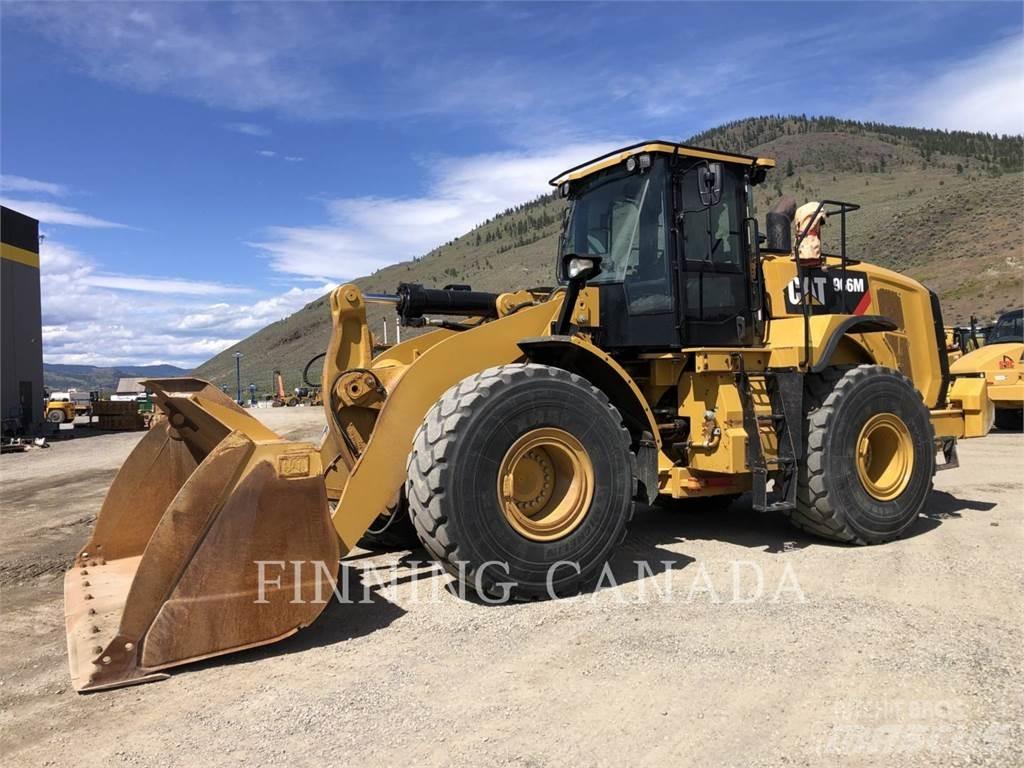 CAT 966M Kolesové nakladače