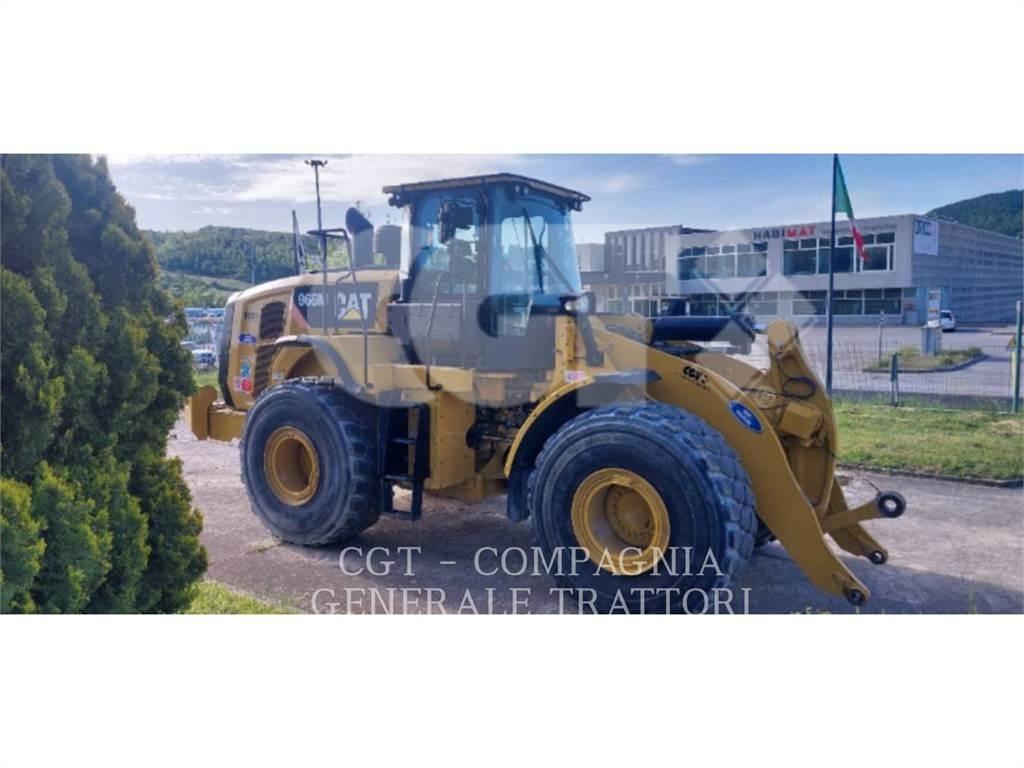 CAT 966M Kolesové nakladače
