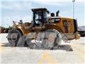 CAT 966M Kolesové nakladače