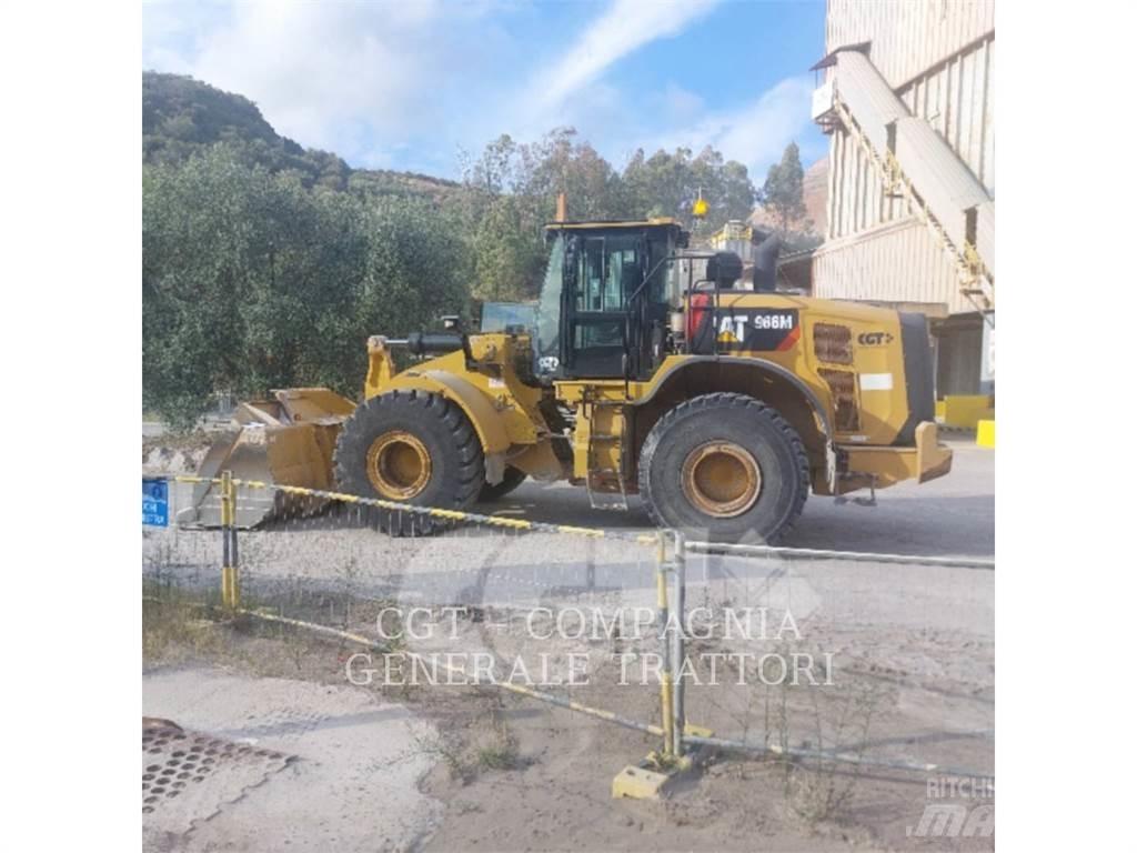 CAT 966M Kolesové nakladače