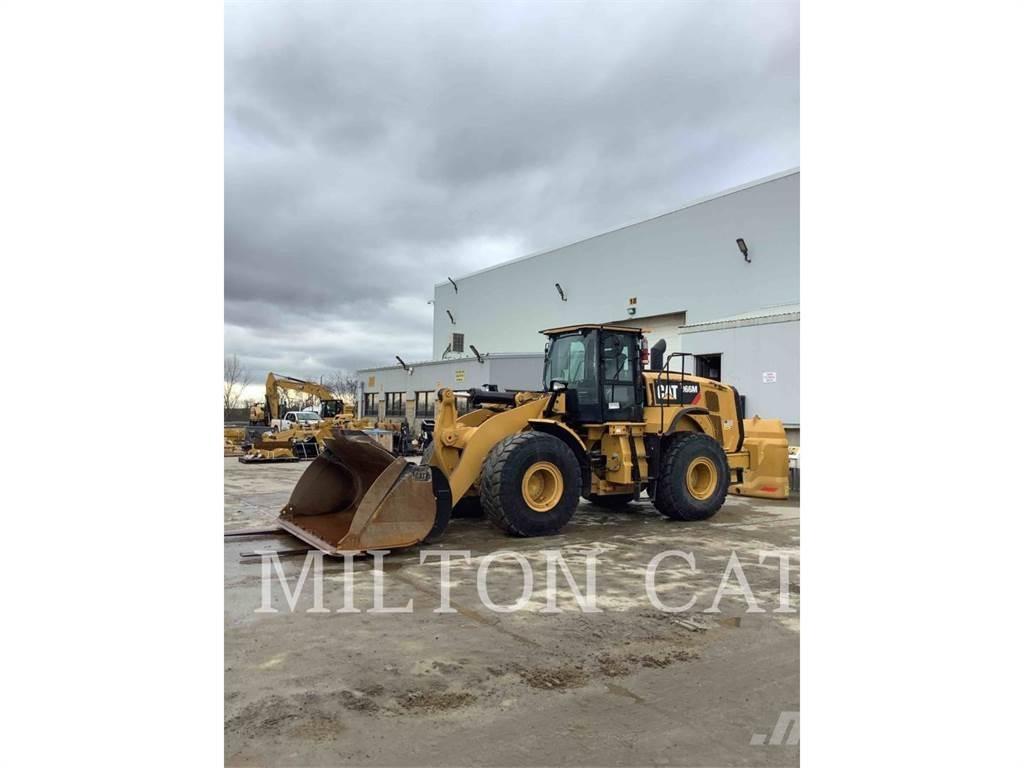 CAT 966M Kolesové nakladače