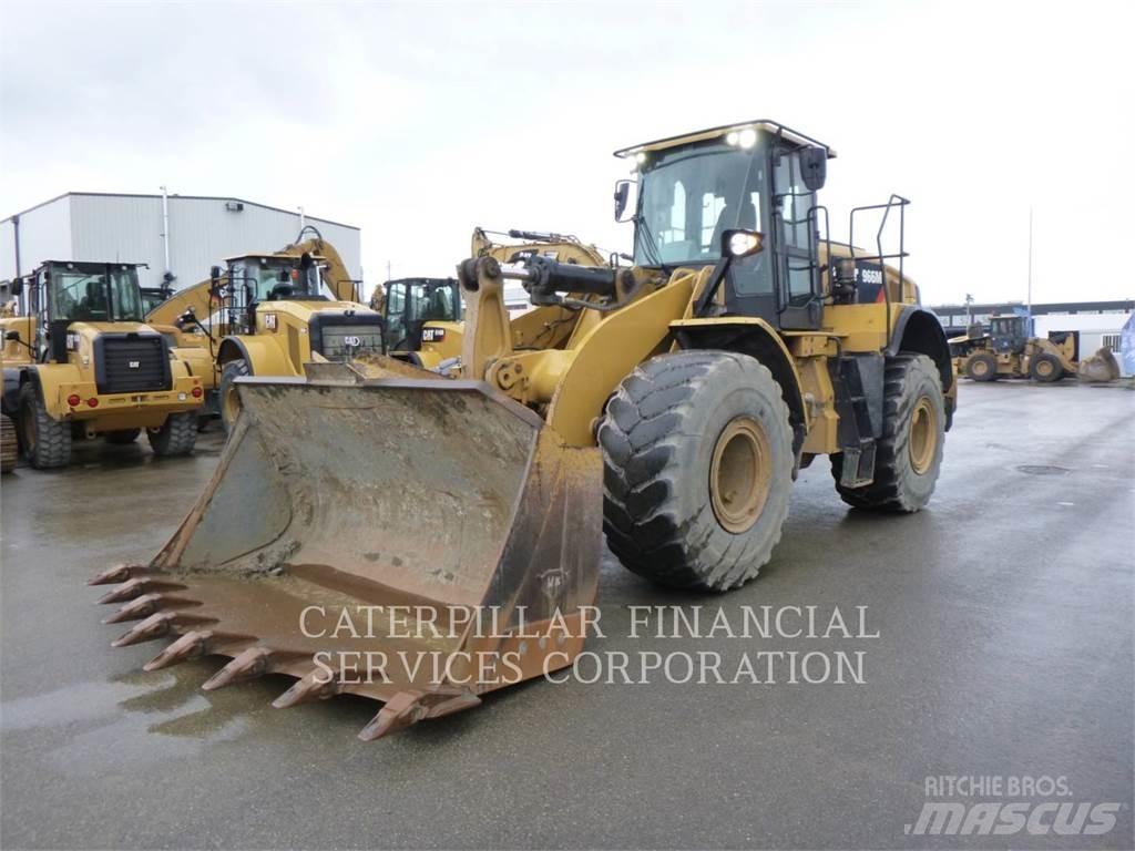 CAT 966M Kolesové nakladače