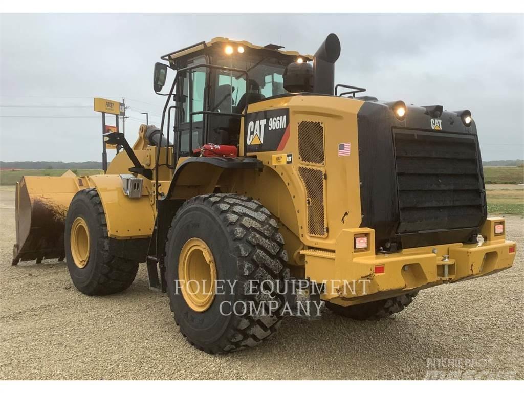 CAT 966M Kolesové nakladače