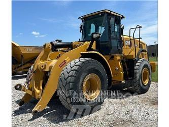 CAT 966M Kolesové nakladače