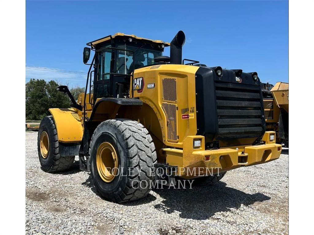 CAT 966M Kolesové nakladače