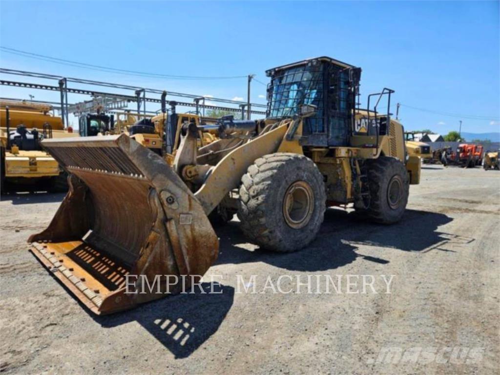 CAT 966M WH Kolesové nakladače
