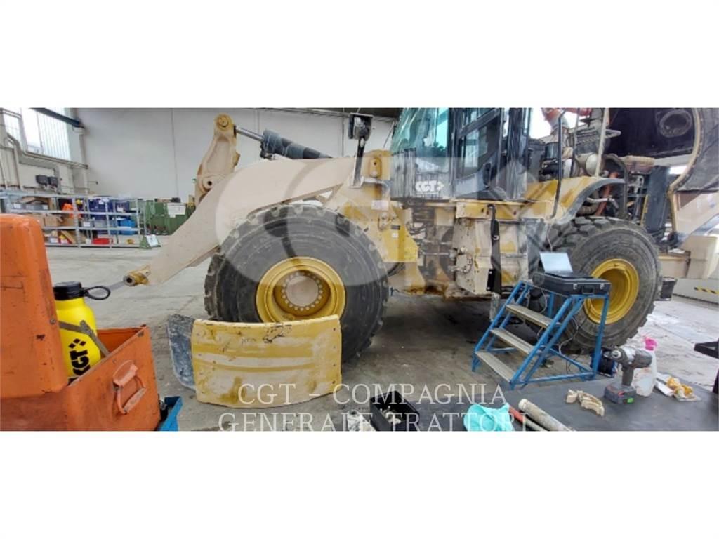 CAT 966M XE Kolesové nakladače