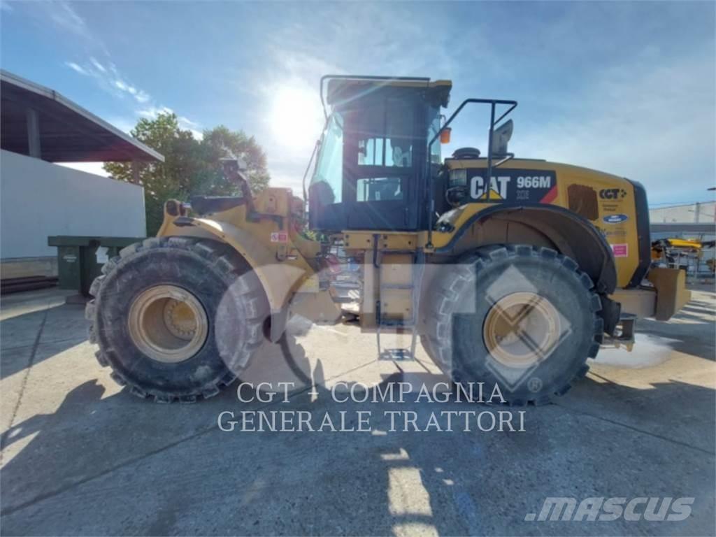 CAT 966M XE Kolesové nakladače