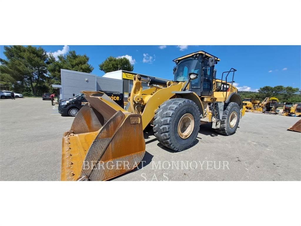 CAT 966M XE Kolesové nakladače