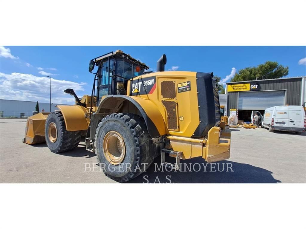 CAT 966M XE Kolesové nakladače