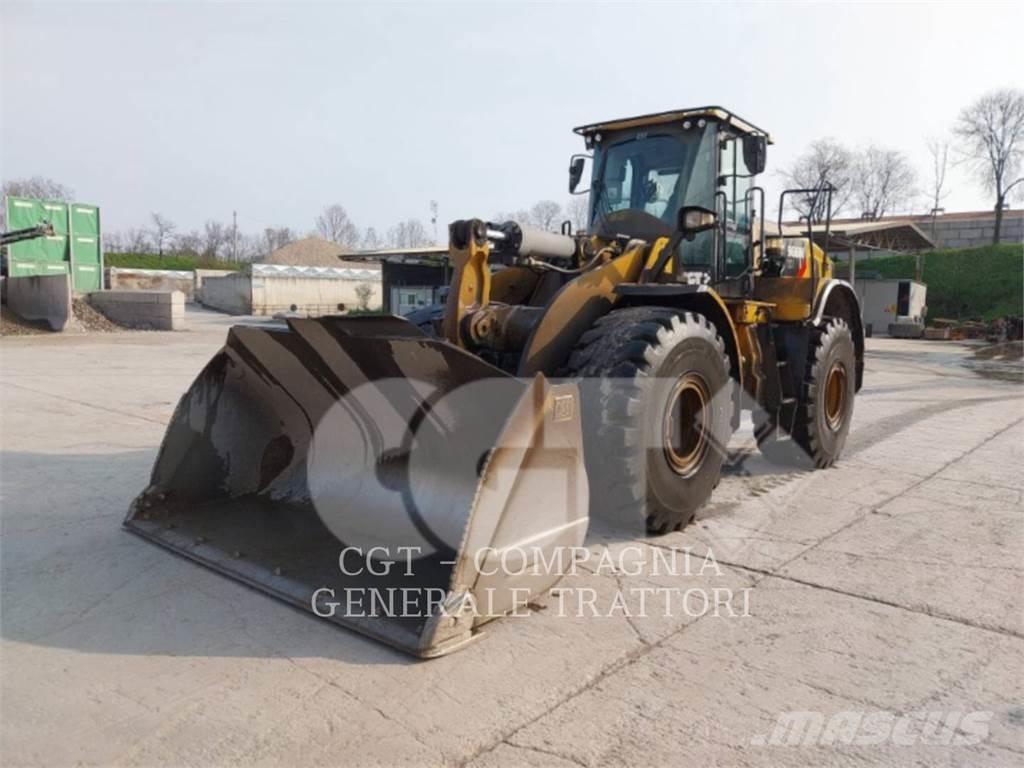 CAT 966M XE Kolesové nakladače