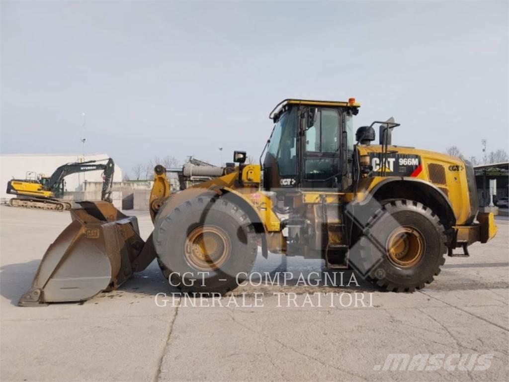 CAT 966M XE Kolesové nakladače