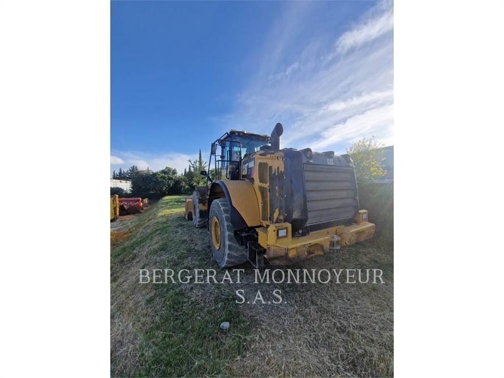 CAT 966M XE Kolesové nakladače