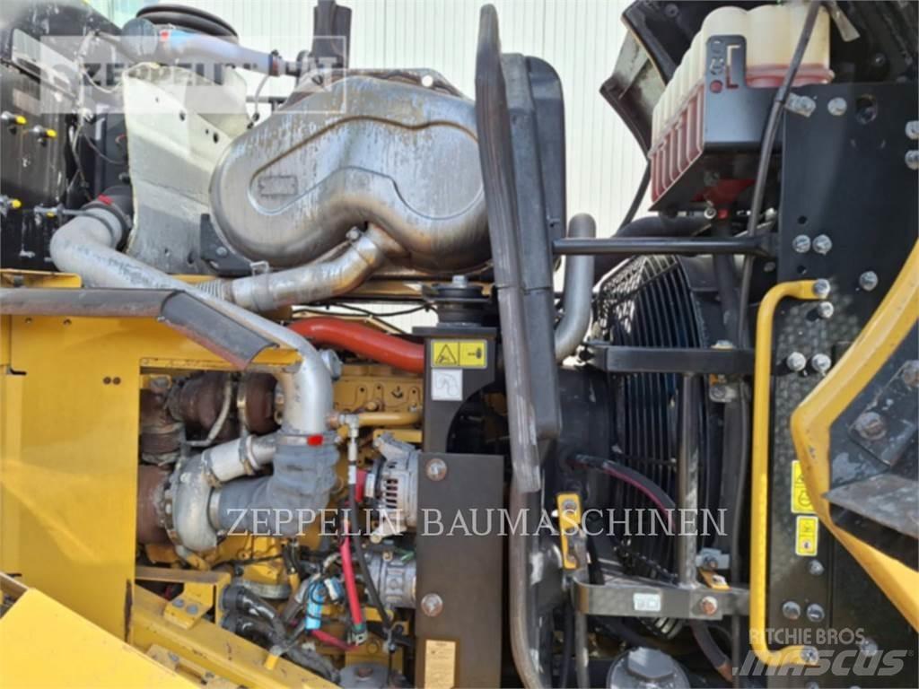 CAT 966MXE Kolesové nakladače