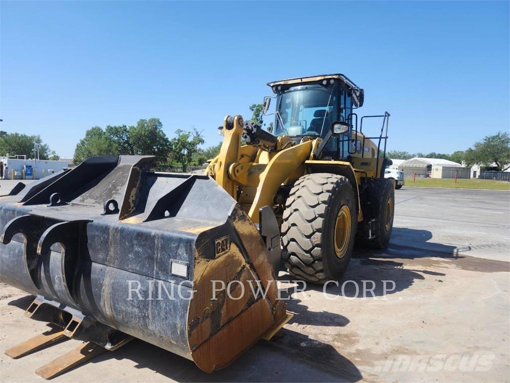 CAT 966QC Kolesové nakladače
