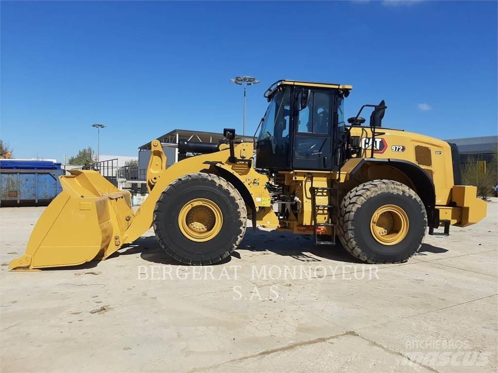 CAT 972 Kolesové nakladače