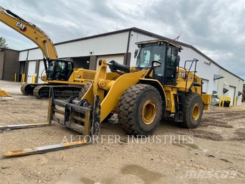 CAT 972-14 Kolesové nakladače